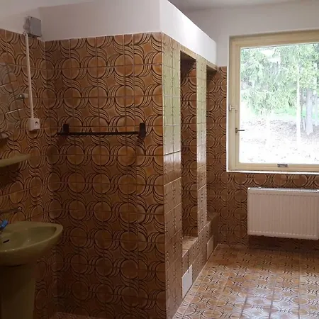 Maison d'hôtes Rs Bernov Zatisi *